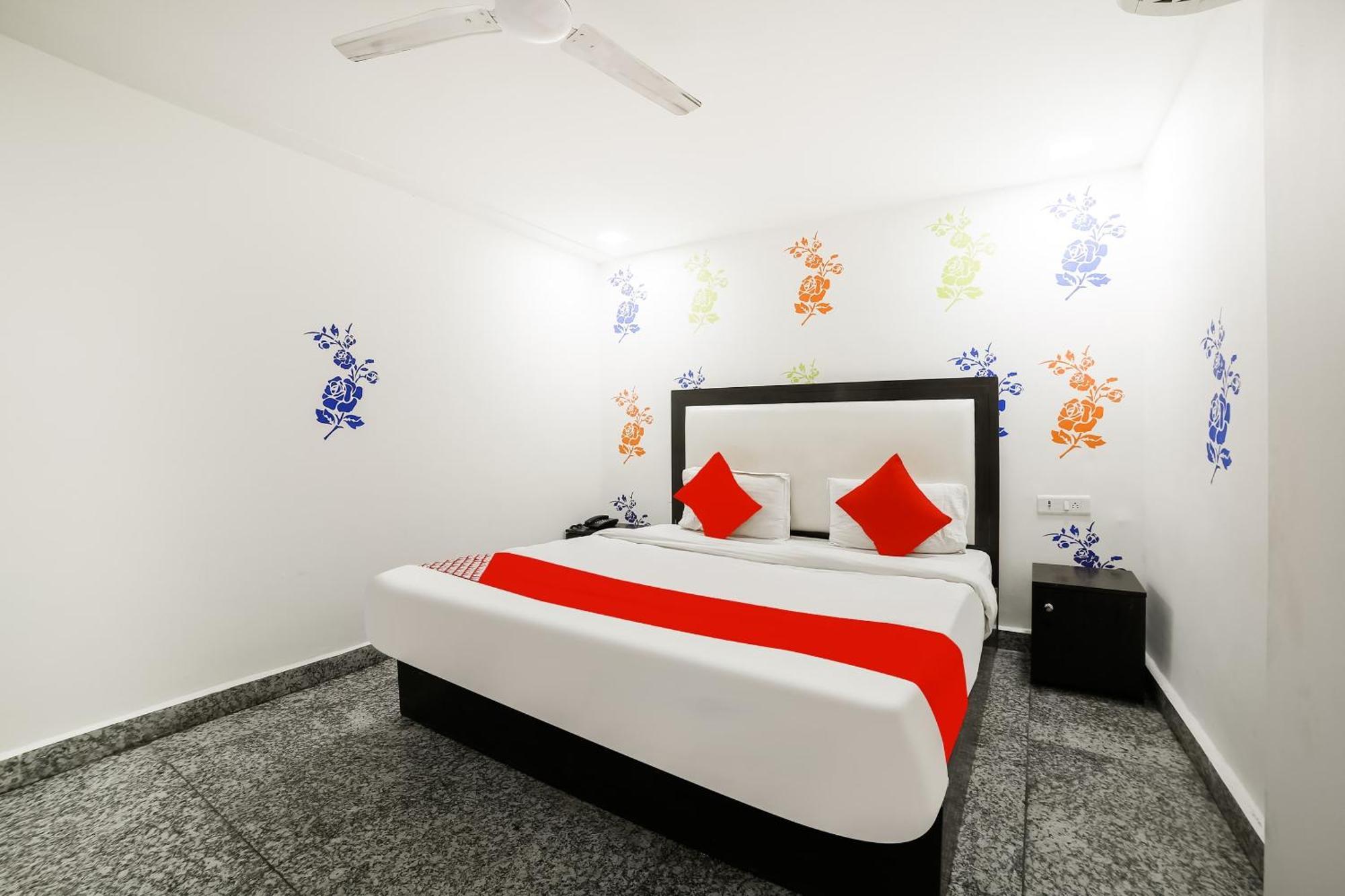 My Comfortable Hotel นิวเดลี ภายนอก รูปภาพ