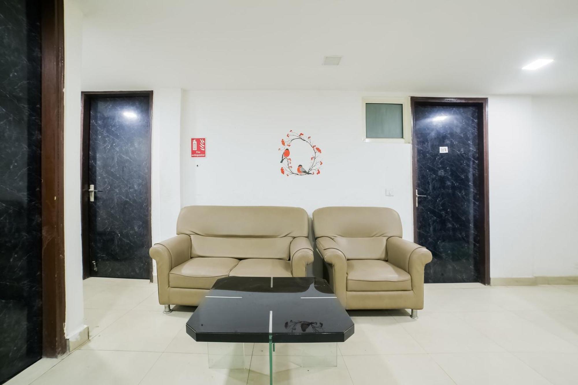 My Comfortable Hotel นิวเดลี ภายนอก รูปภาพ