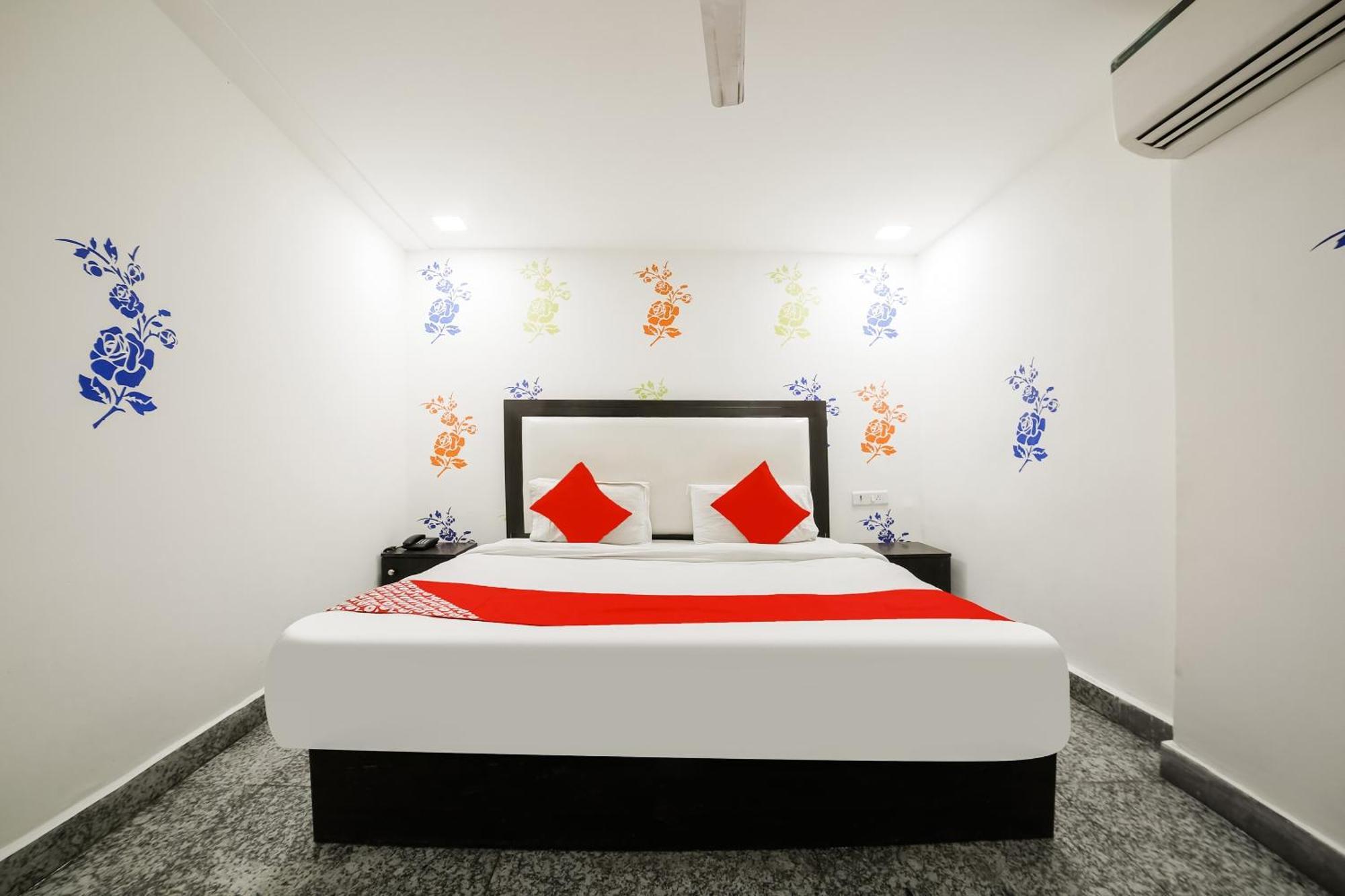 My Comfortable Hotel นิวเดลี ภายนอก รูปภาพ