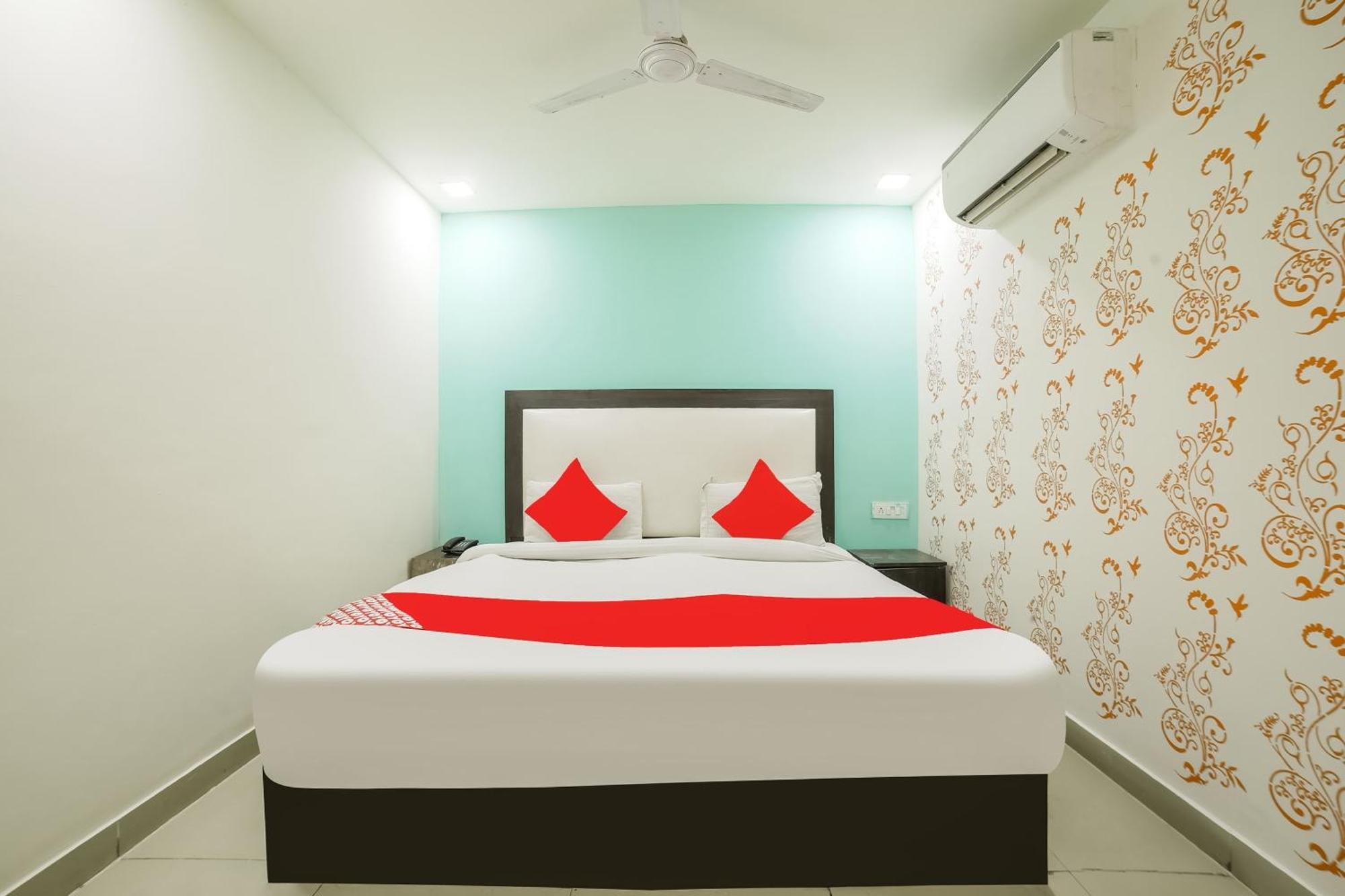 My Comfortable Hotel นิวเดลี ภายนอก รูปภาพ