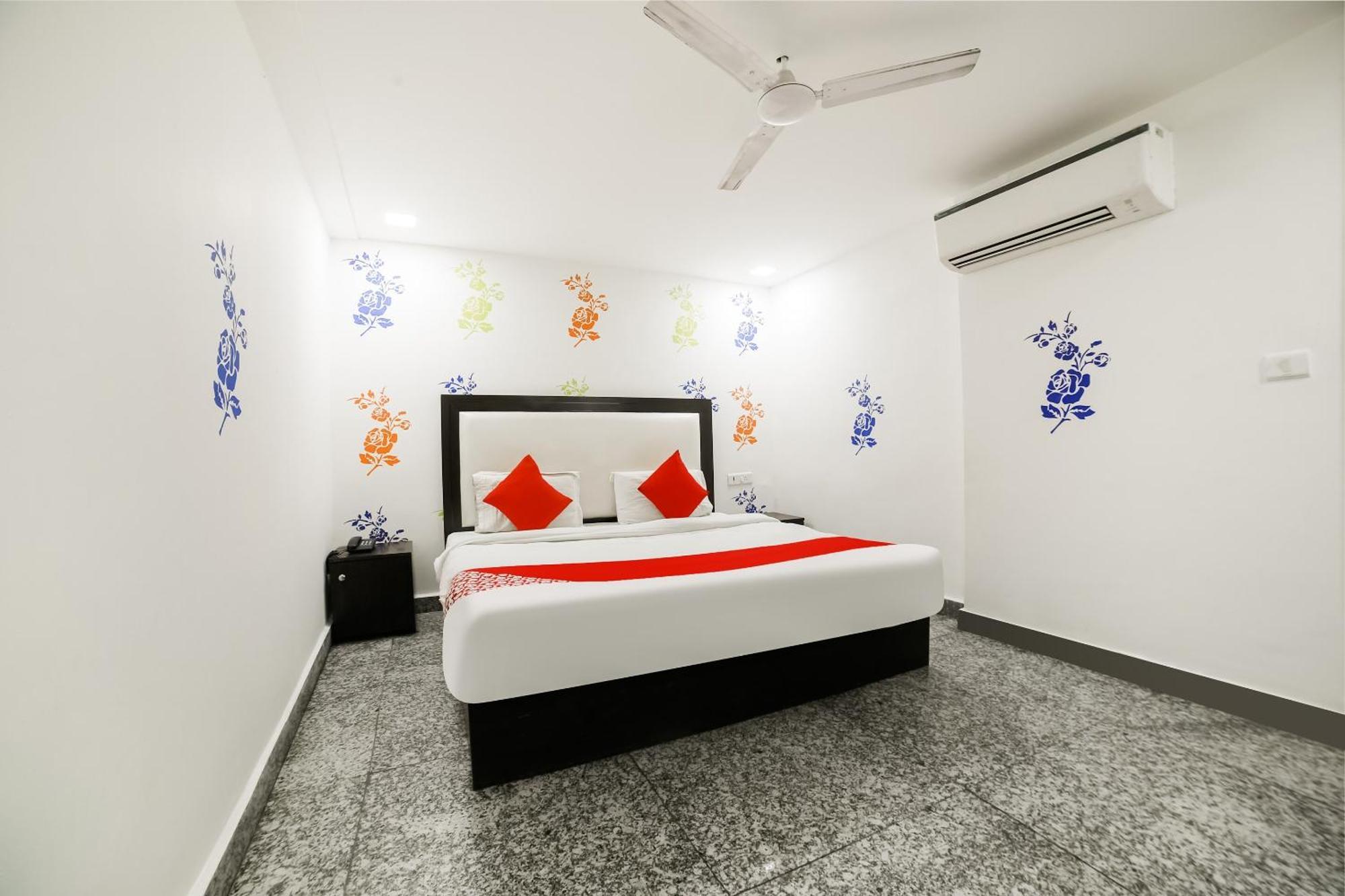 My Comfortable Hotel นิวเดลี ภายนอก รูปภาพ