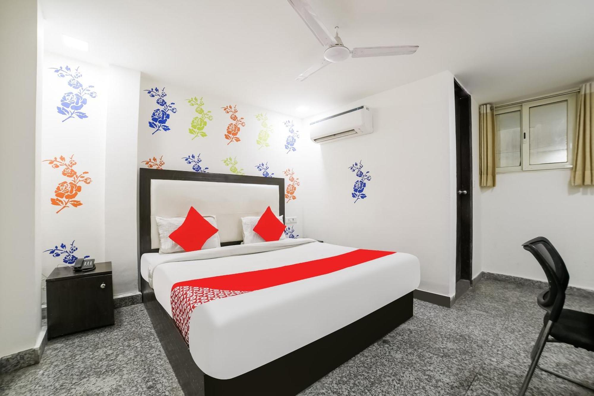 My Comfortable Hotel นิวเดลี ภายนอก รูปภาพ